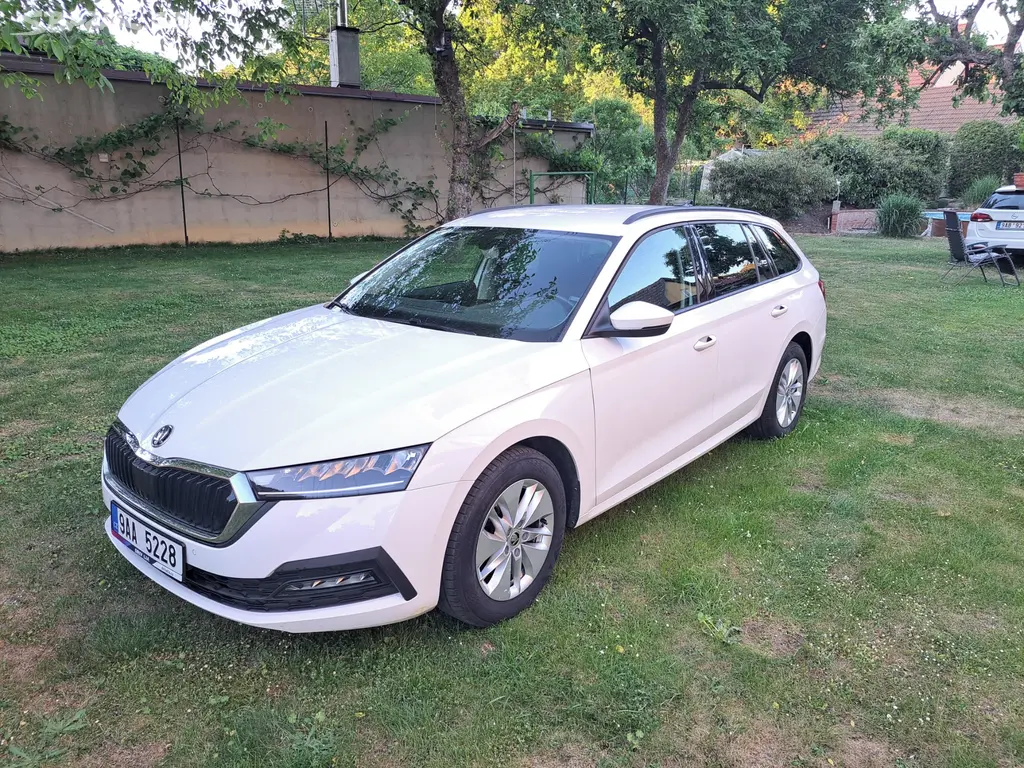 Škoda Octávia 2.0tdi-85kw,r.v.2022Ambiente,
